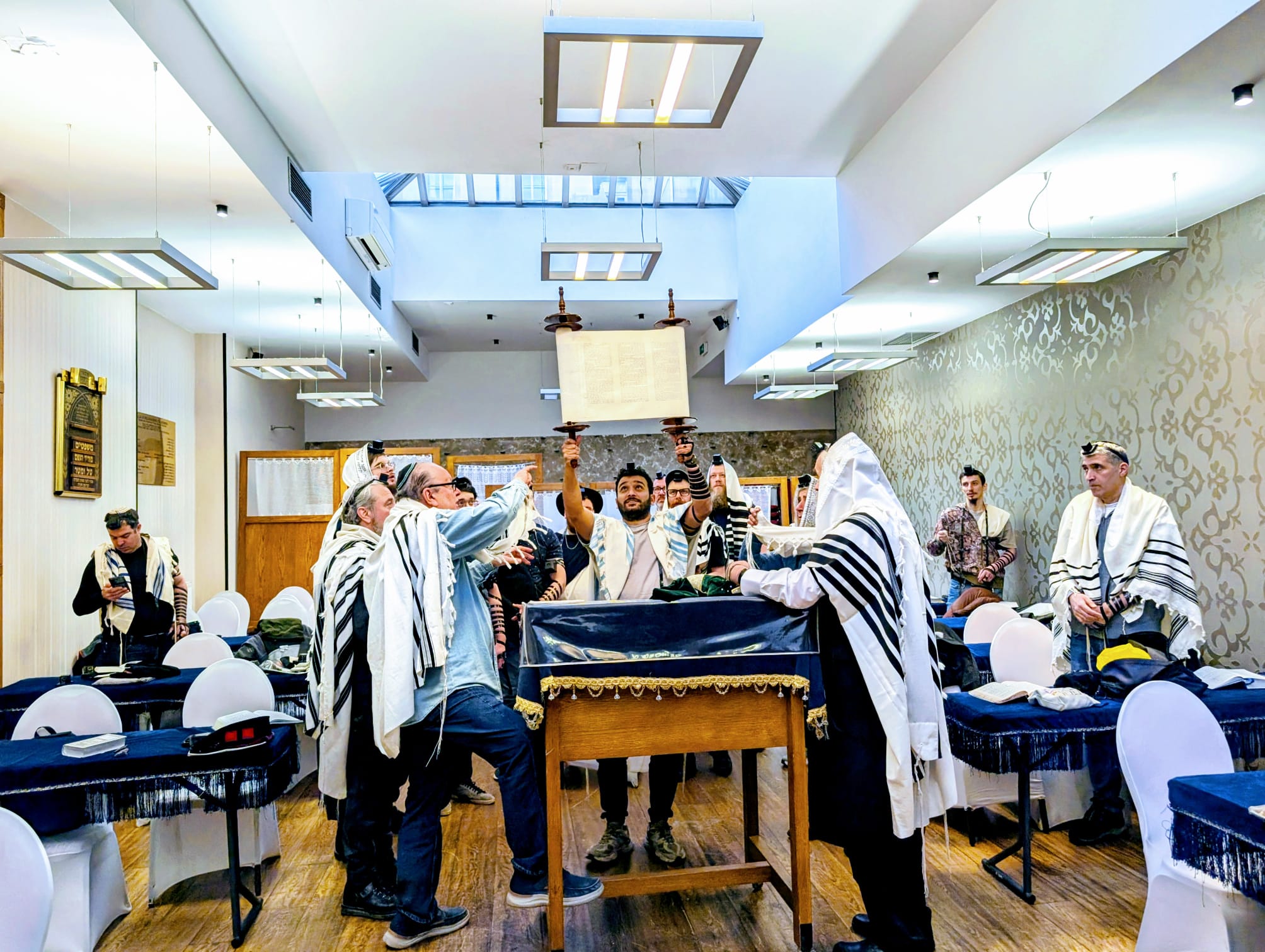 בית הכנסת הקהילתי
