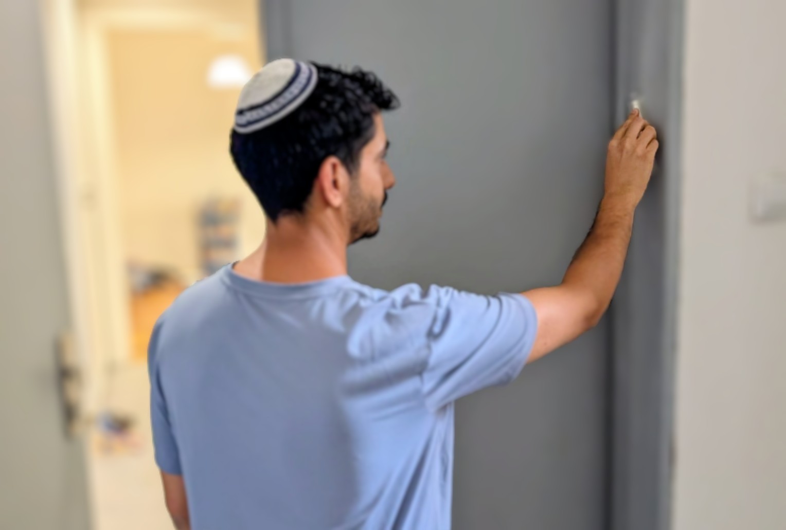 קביעת מזוזה